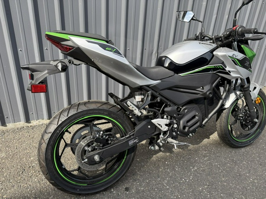 2024 Kawasaki Z E1 ABS