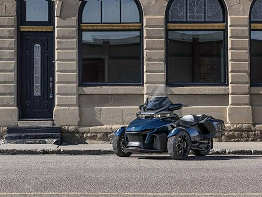 2024 Can-Am Spyder RT