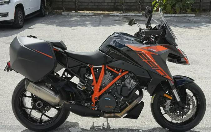 2020 KTM 1290 Super Duke GT 1290 GT