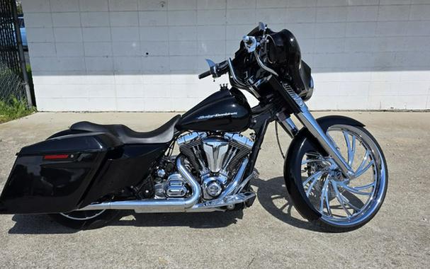2015 Harley-Davidson FLHTCU Electra Glide Ultra Classic