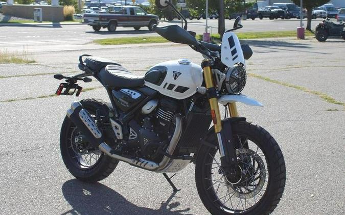 2026 TRIUMPH SCRAMBLER 400 XC