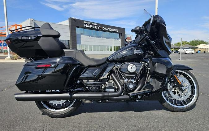 2026 Harley-Davidson® FLHXL - Street Glide® Limited