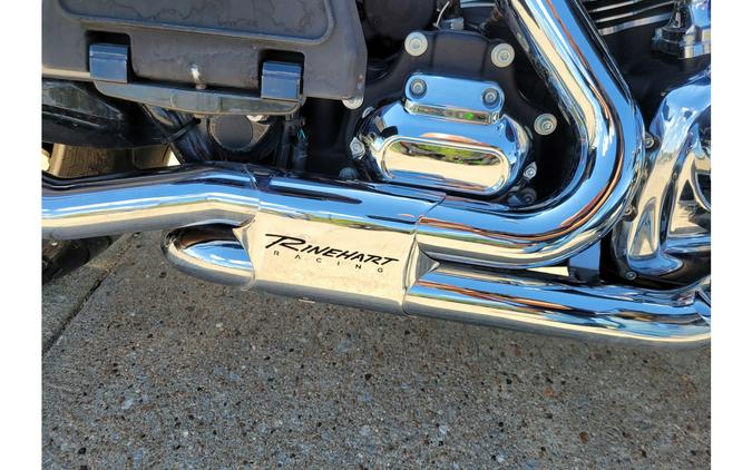 2022 ROAD KING - Harley-Davidson®