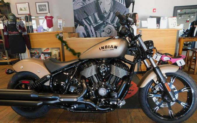 2024 Indian Motorcycle® Chief Dark Horse® Icon Sandstone Smoke