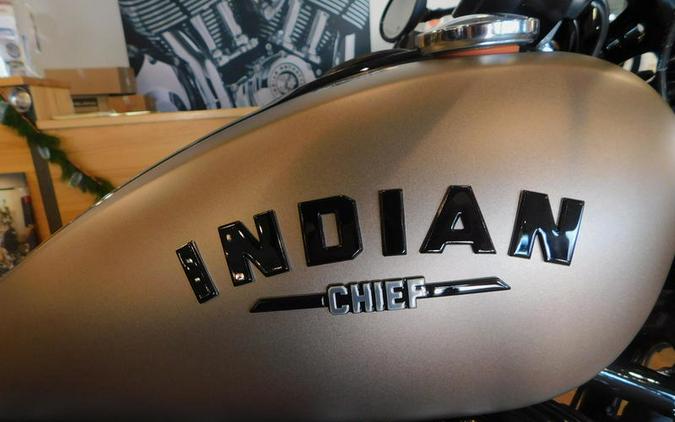 2024 Indian Motorcycle® Chief Dark Horse® Icon Sandstone Smoke