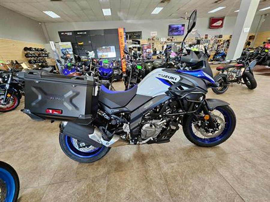 2024 Suzuki V-Strom 650XT Adventure