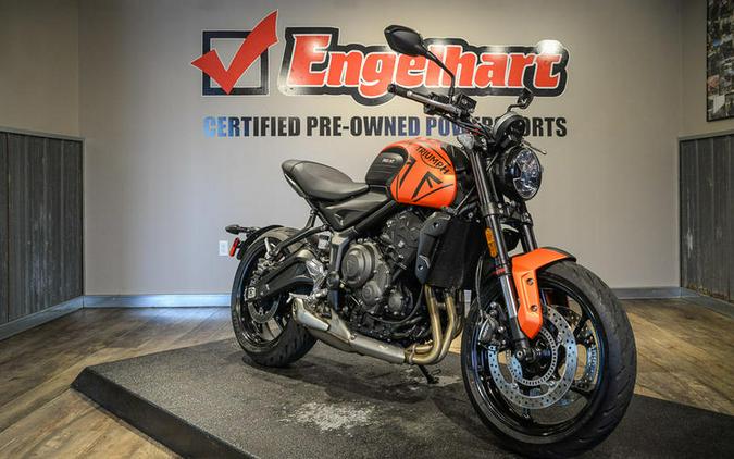 2023 Triumph Trident 660 Matte Baja Orange / Matte Storm Grey