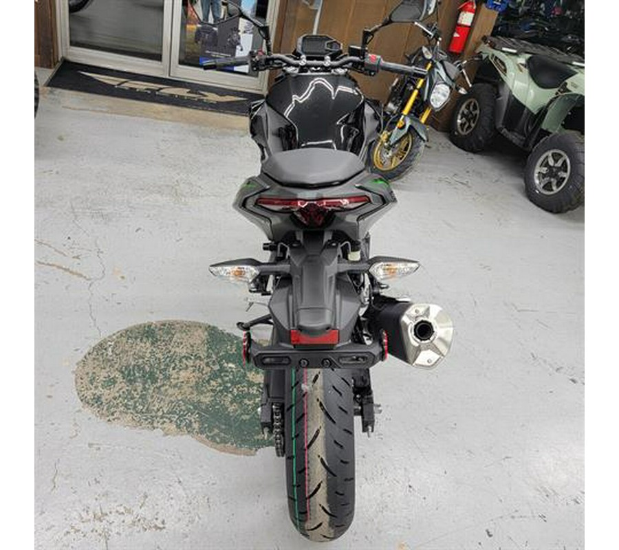 2025 Kawasaki Z500 ABS