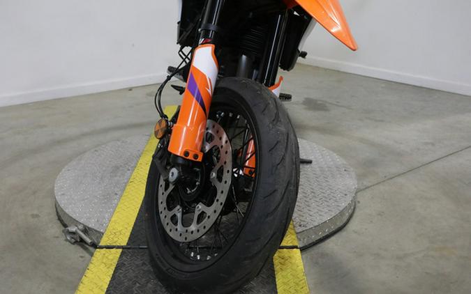 2025 KTM SMC 390 R