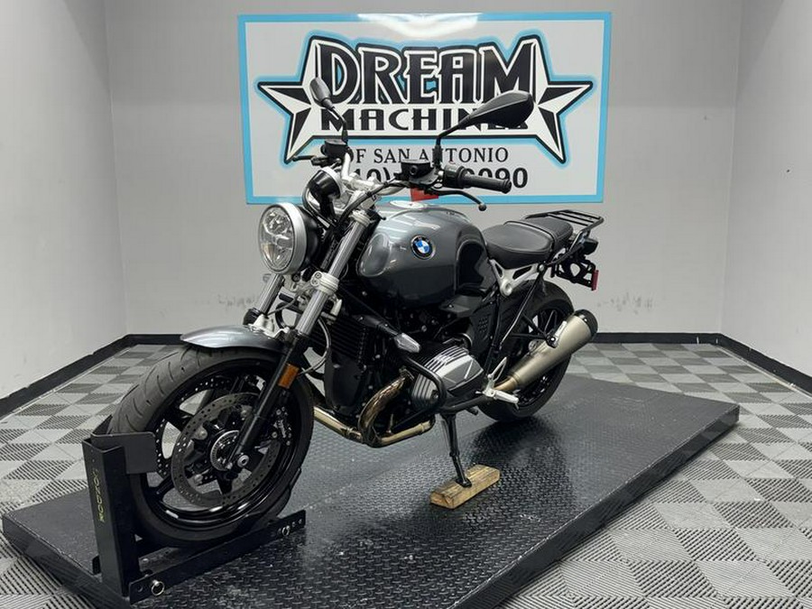 2023 BMW R nineT Pure Mineral Gray Metallic