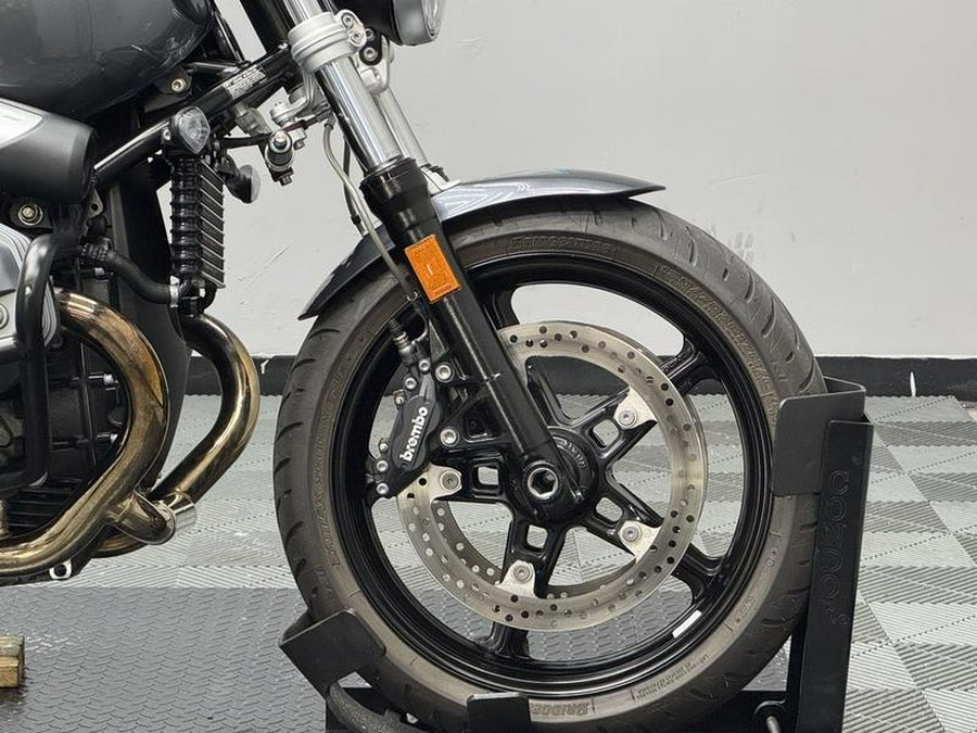 2023 BMW R nineT Pure Mineral Gray Metallic