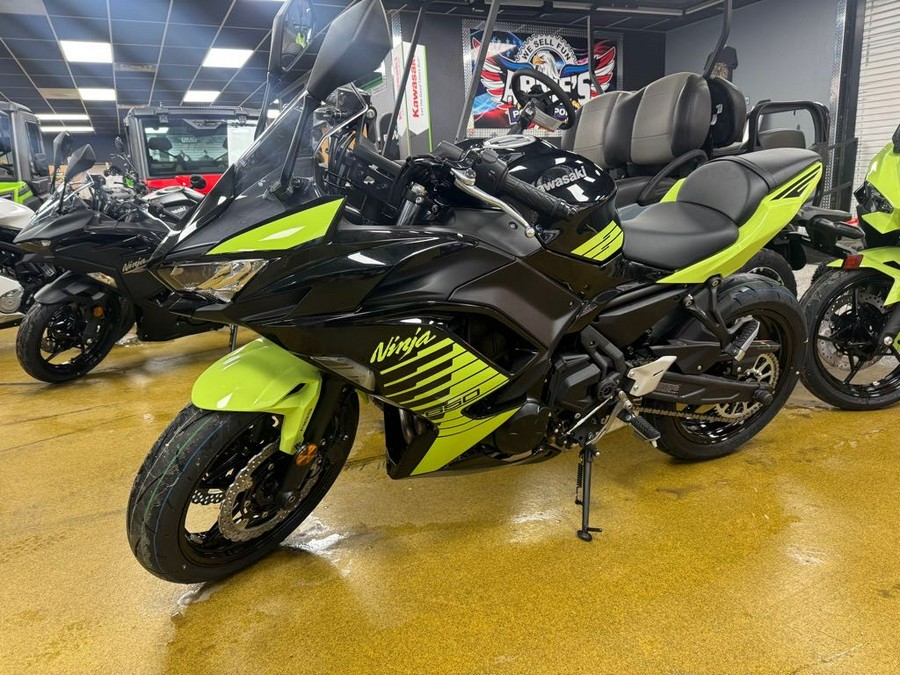 2026 Kawasaki Ninja® 500 ABS
