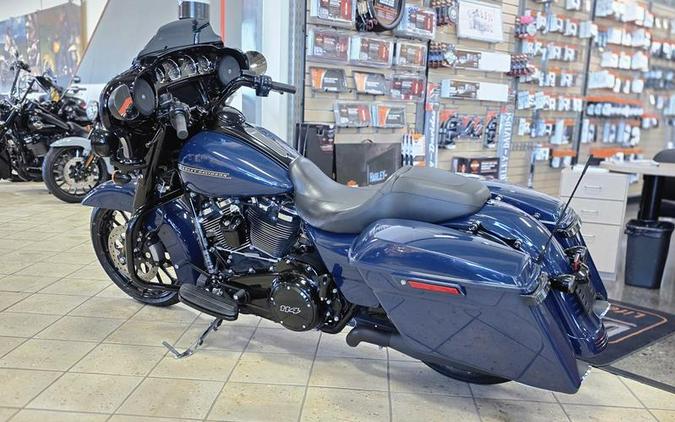 2019 Harley-Davidson® FLHXS - Street Glide® Special