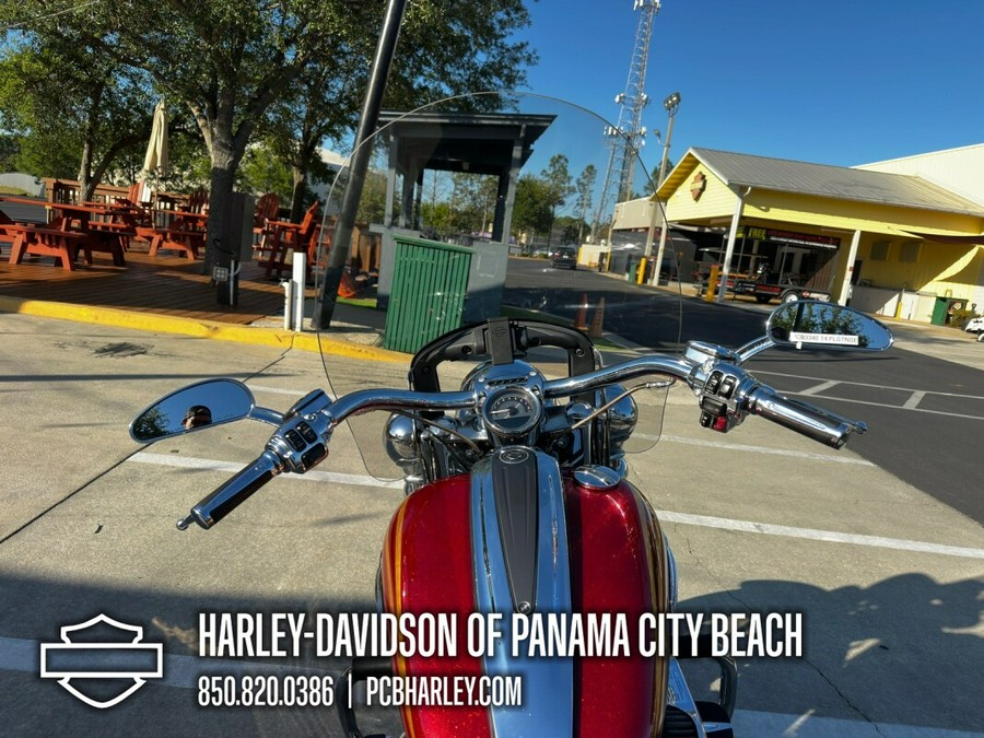 2014 Harley-Davidson® CVO™ Softail Deluxe®