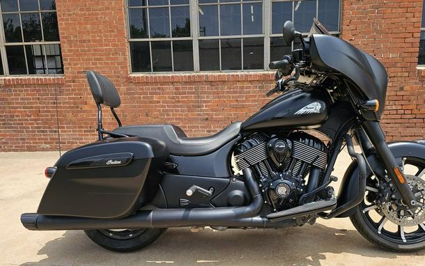 2019 Indian Motorcycle® Chieftain Dark Horse® Thunder Black Smoke