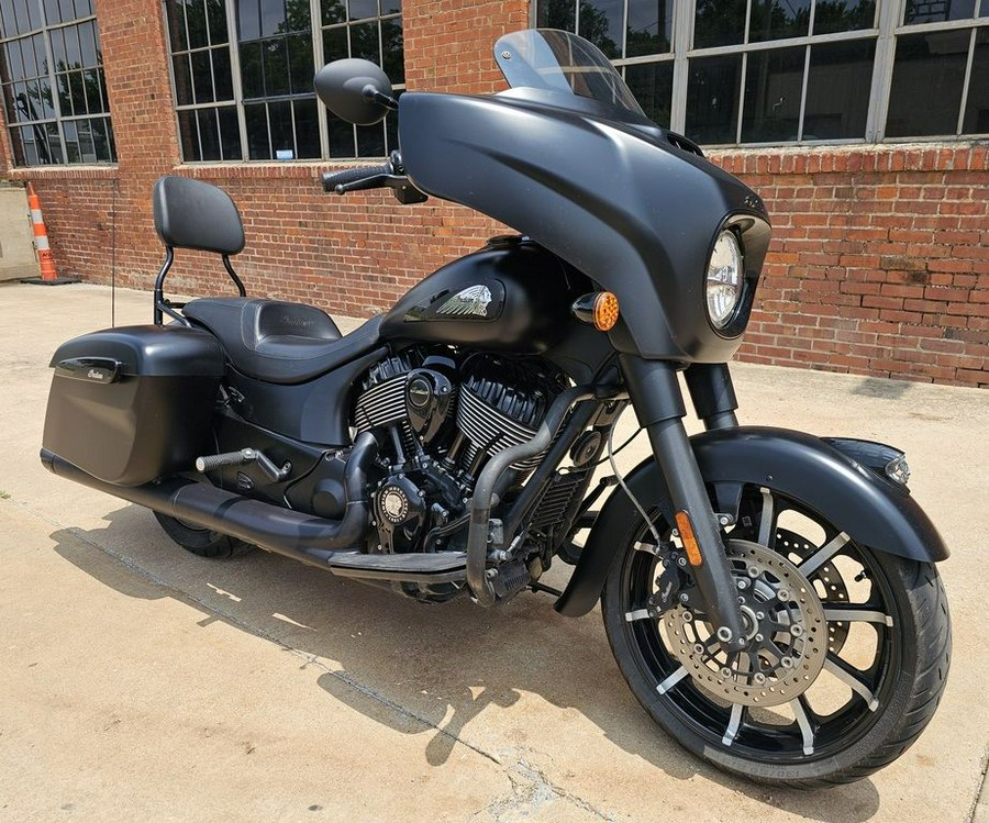 2019 Indian Motorcycle® Chieftain Dark Horse® Thunder Black Smoke