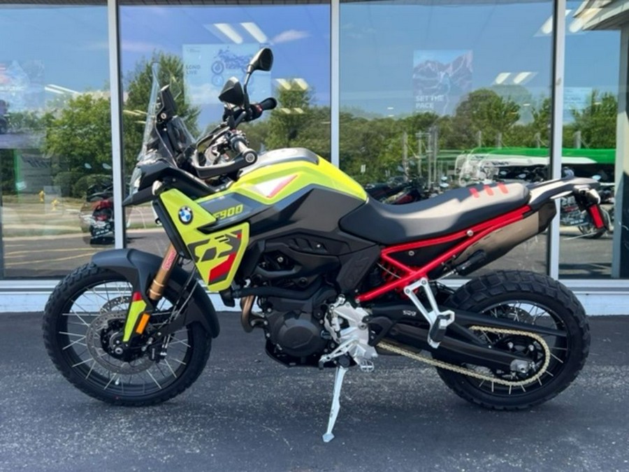 2024 BMW F 900 GS Passion