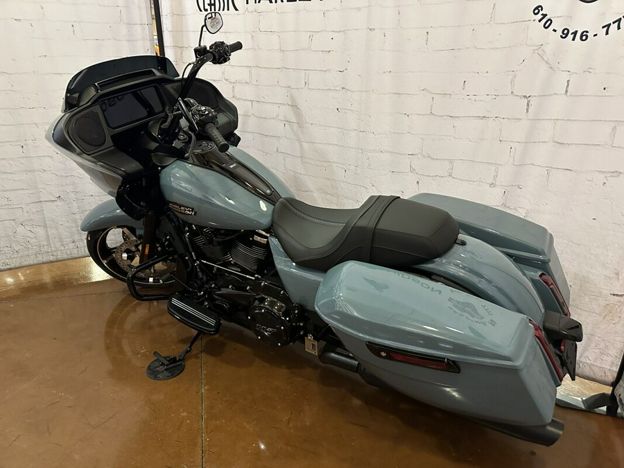 2024 Harley-Davidson Road Glide® FLTRX Sharkskin Blue – Black Finish