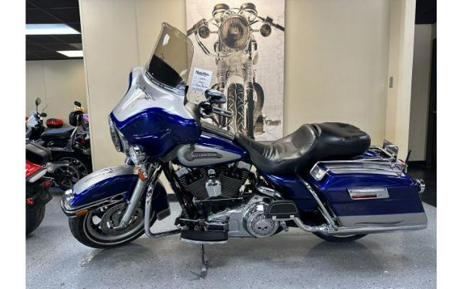 2007 Harley-Davidson® FLHTC