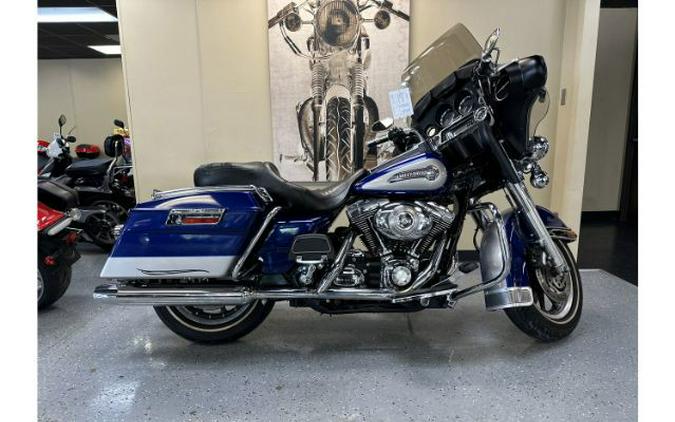 2007 Harley-Davidson® FLHTC