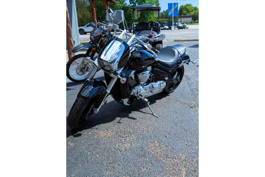 2025 Suzuki Boulevard M109 BOSS - VZR800M5