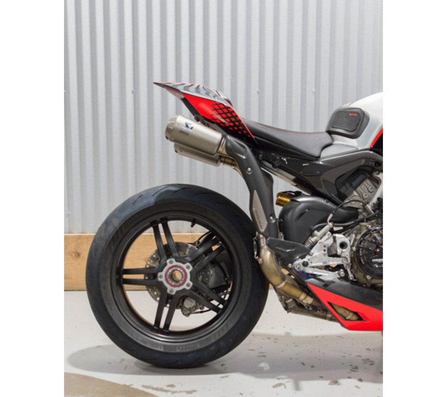 2022 Ducati Streetfighter V4 STO
