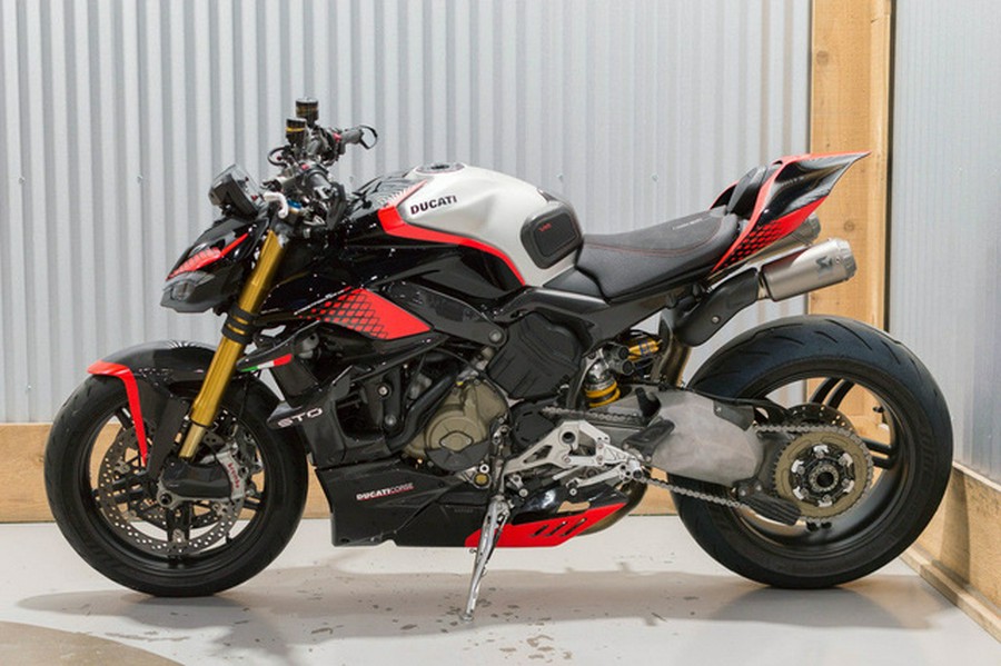 2022 Ducati Streetfighter V4 STO