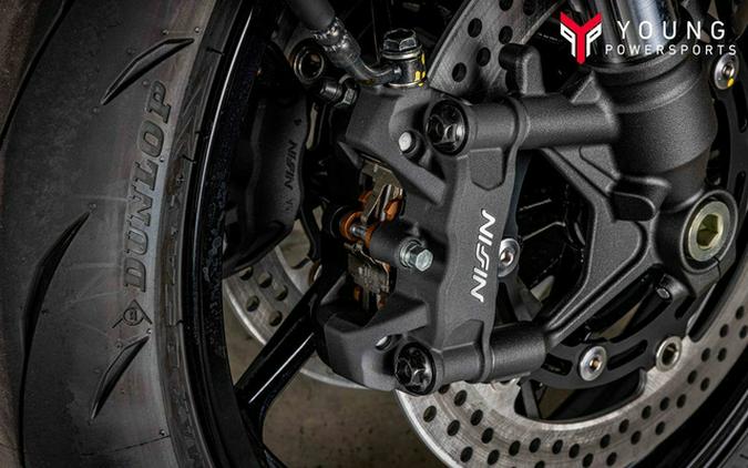 2025 Kawasaki Z900 ABS Metallic Spark Black/Metallic Carbon Gray