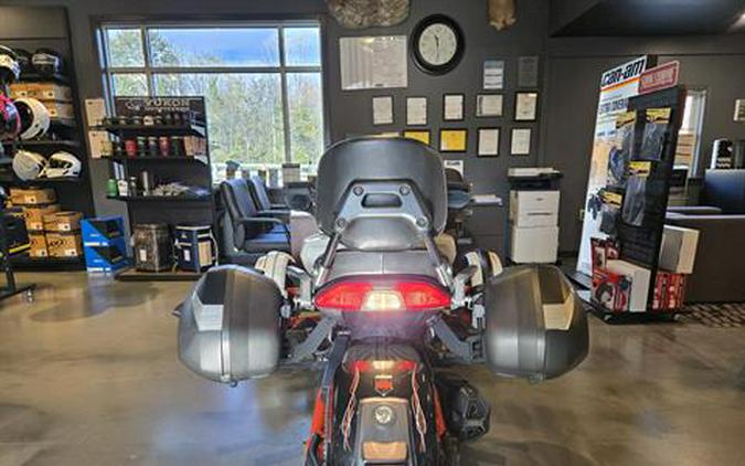 2015 Can-Am Spyder® F3-S SE6