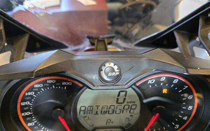 2015 Can-Am Spyder® F3-S SE6