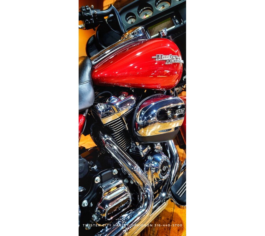 USED 2018 Harley-Davidson® Street Glide®, FLHX