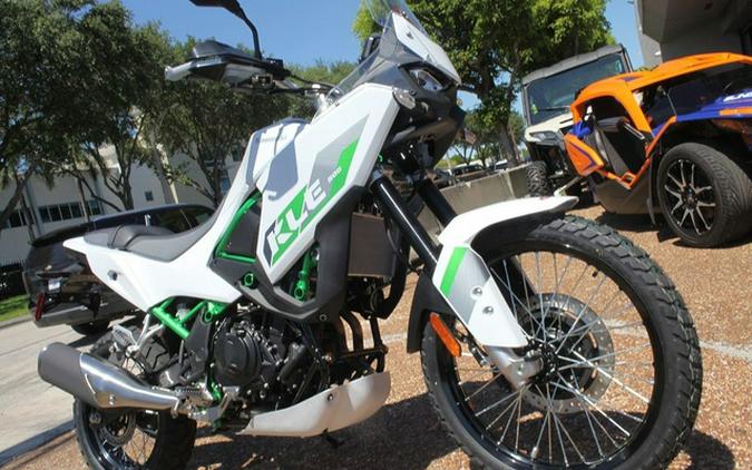 2026 Kawasaki KLE500 SE ABS