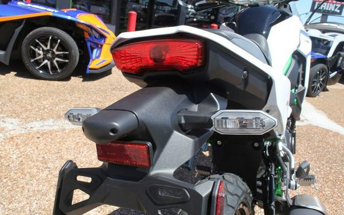 2026 Kawasaki KLE500 SE ABS