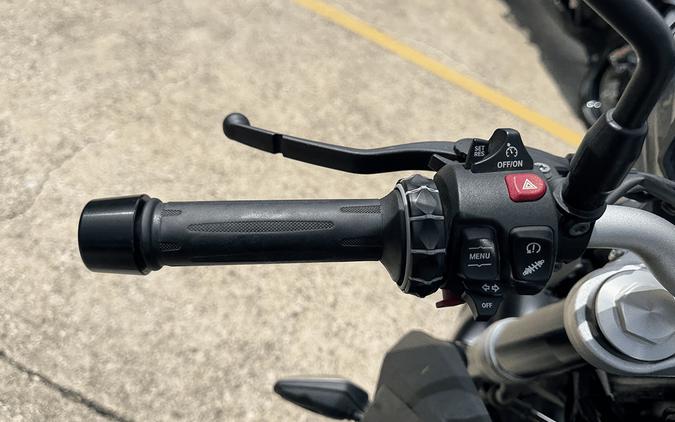 2021 BMW F 900 R