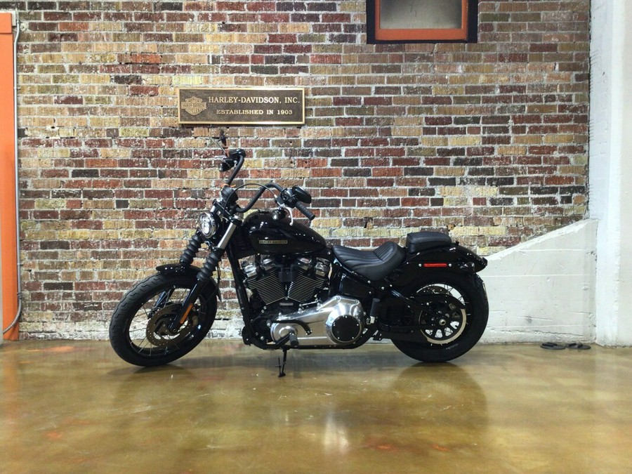 2025 Harley-Davidson Street Bob