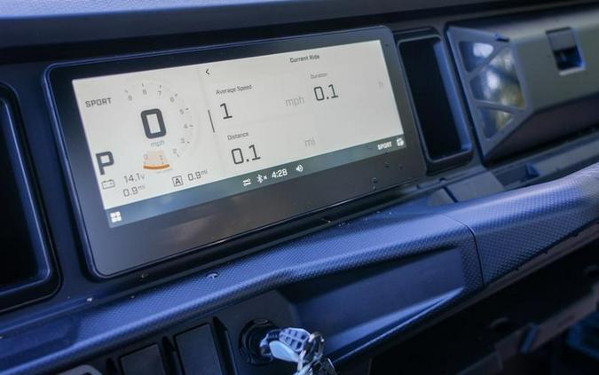 2026 Can-Am® Defender XT HD11 With 10.25 in.display