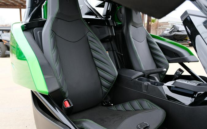 2026 POLARIS SLINGSHOT GRAND TOURING AUTODRIVE