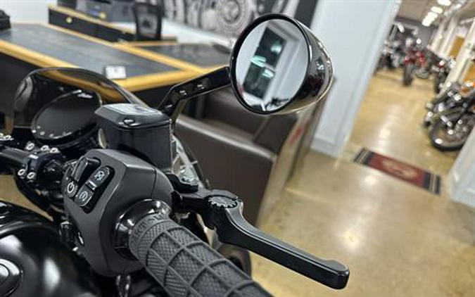 2022 Indian Motorcycle Chief Dark Horse®