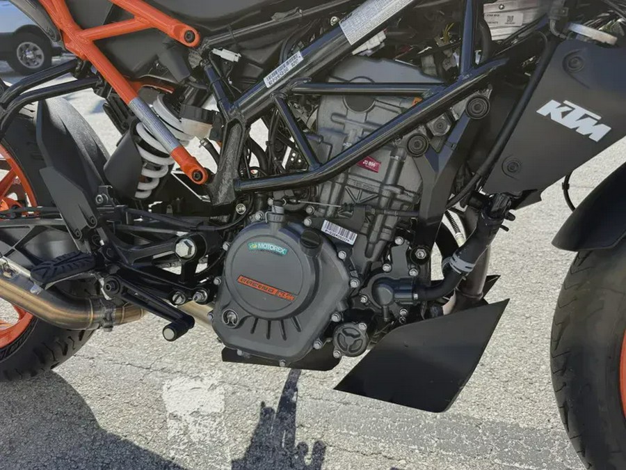 2023 KTM 200 DUKE