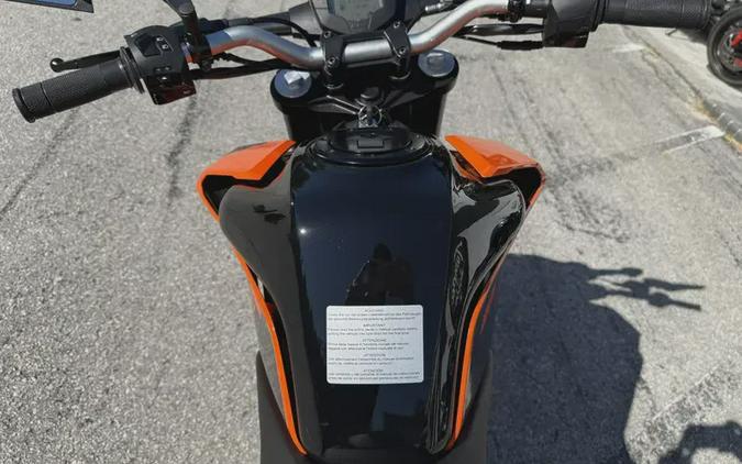 2023 KTM 200 DUKE