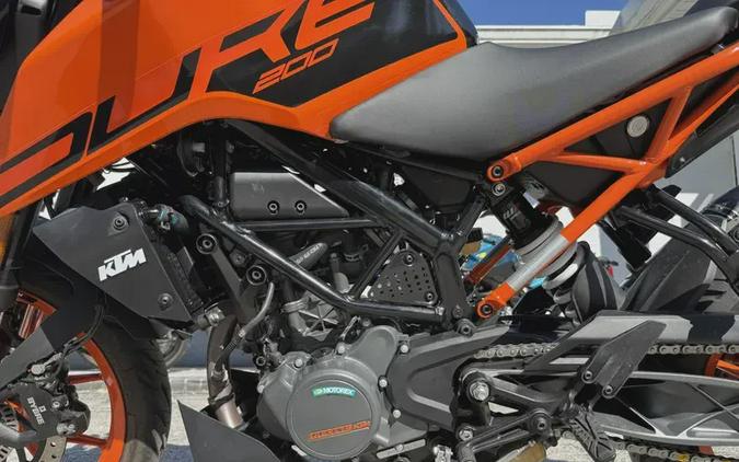 2023 KTM 200 DUKE