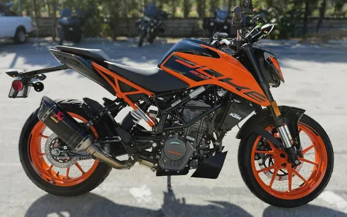 2023 KTM 200 DUKE