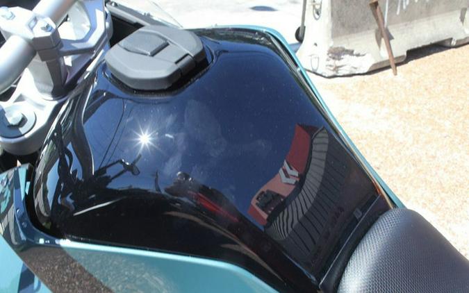 2026 Kawasaki KLE500 SE ABS