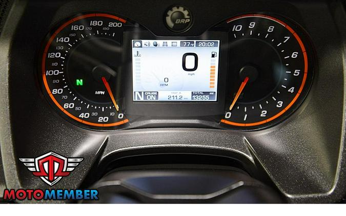 2016 Can-Am SPYDER F3-T MANUAL