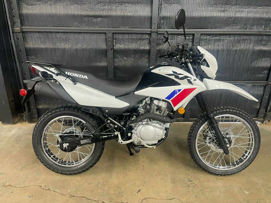 2025 Honda XR150L