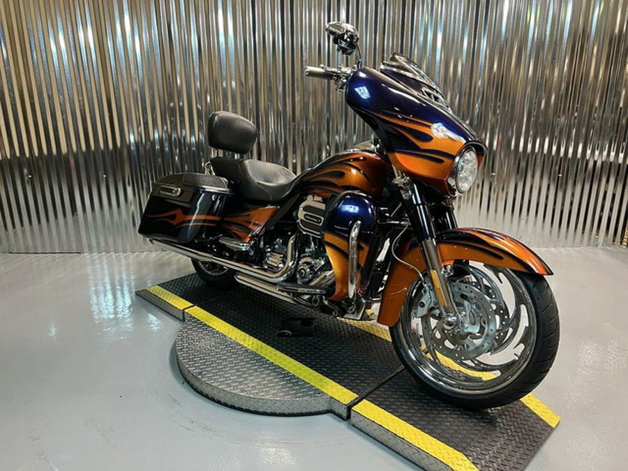 2015 Harley-Davidson FLHXSE - CVO Street Glide
