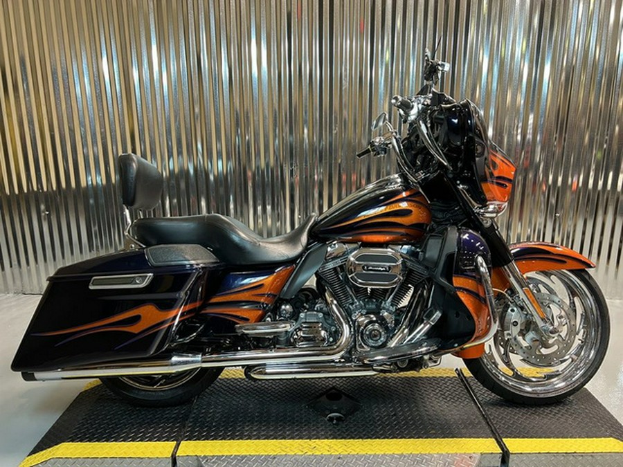 2015 Harley-Davidson FLHXSE - CVO Street Glide