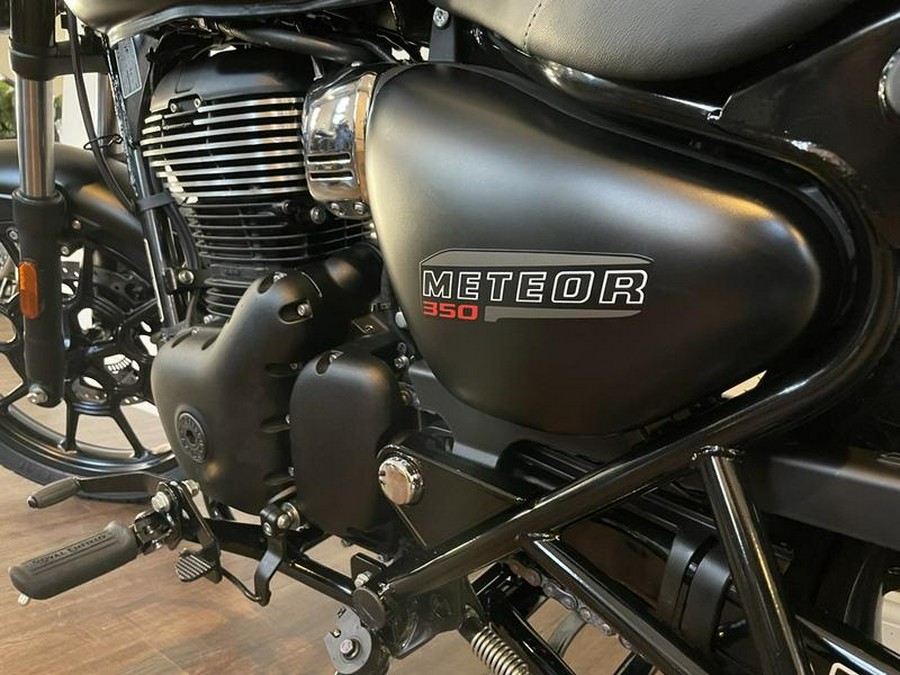 2023 Royal Enfield Meteor 350 Stellar Black