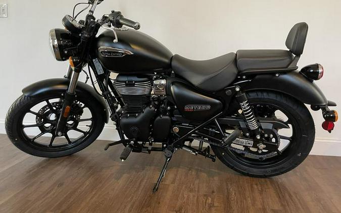 2023 Royal Enfield Meteor 350 Stellar Black