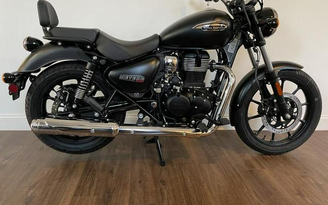 2023 Royal Enfield Meteor 350 Stellar Black